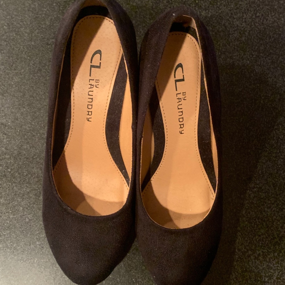 Chinese laundry black suede wedge heel